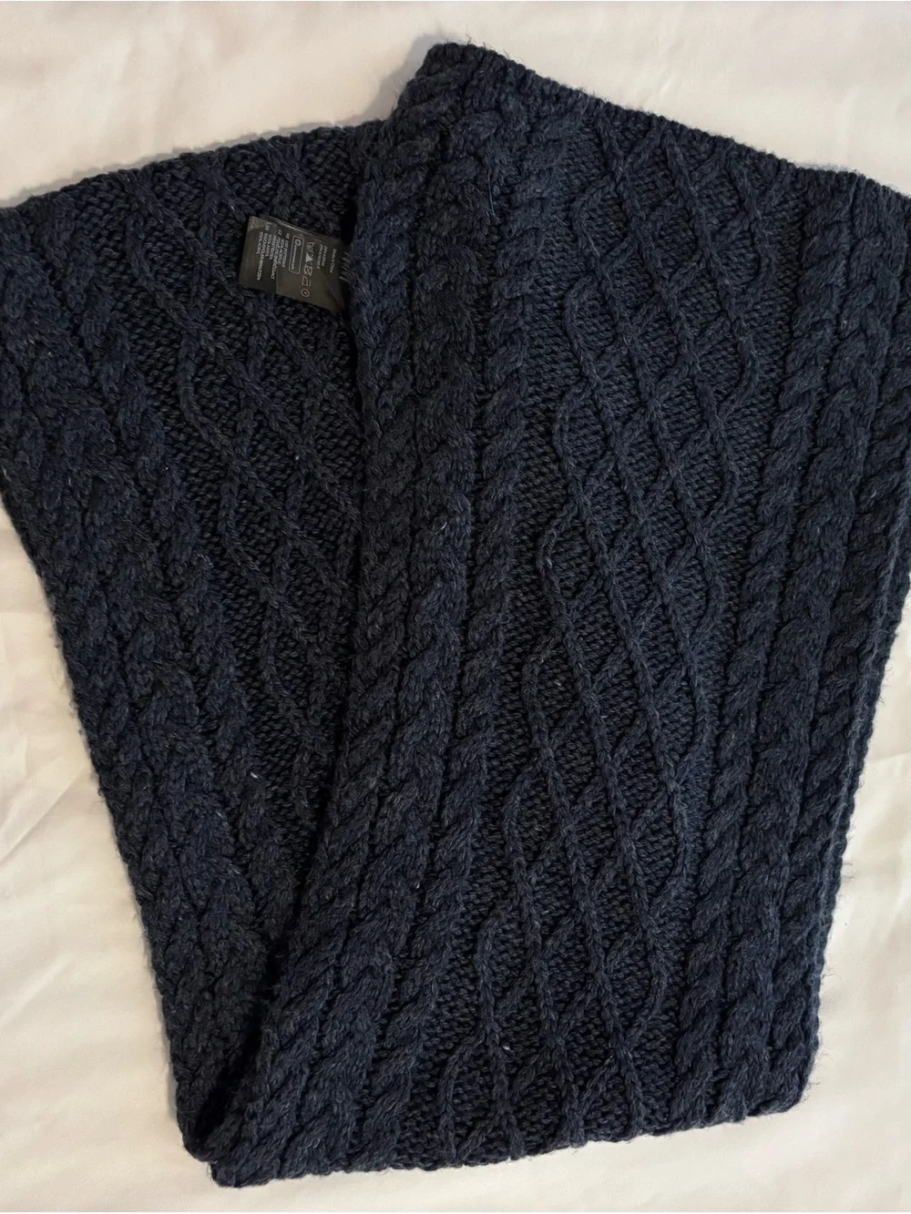 H&M Men’s Navy Cable Knit Scarf Long Chunky Winter 76” x 10”
